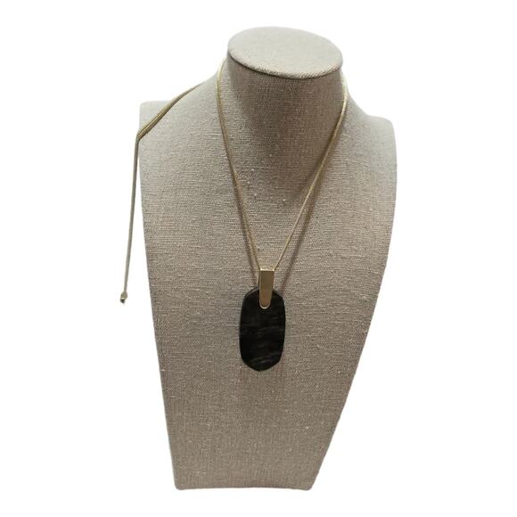 Kendra Scott Inez Adjustable Necklace in Sage Mica? And Gold - Picture 4 of 8